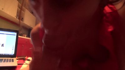 Ngwana wa sekolo o nyanya monna wa hae pipi ha ho se motho hae